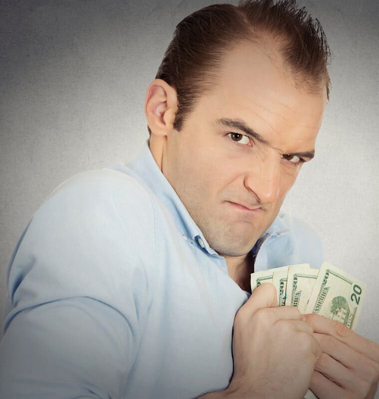 Просил у родни на хлеб – купил машину